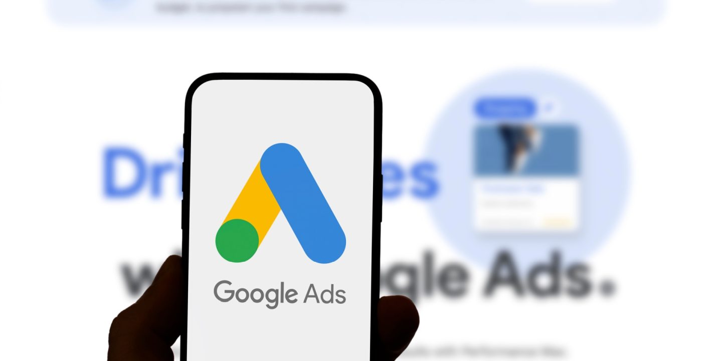 Google Ads adds shortcut button to Change history