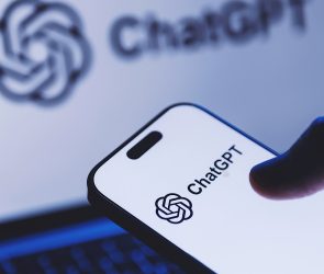 ChatGPT Search Often Switches To English In Fan-Out Queries: Report