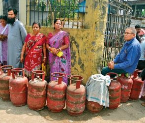 Madhu Kela said one needs not overextend his size. Kela said he is not leveraged at all.