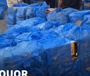 #WATCH Big Crackdown! 555 Boxes Of Liquor Seized In Gujarat