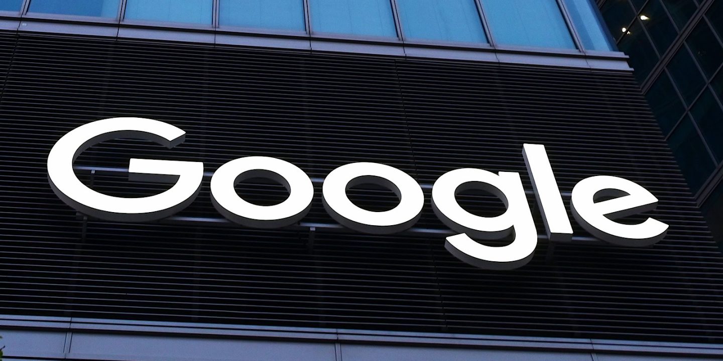 Google Sued Over False AI Overview About Musician