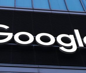 Google Sued Over False AI Overview About Musician