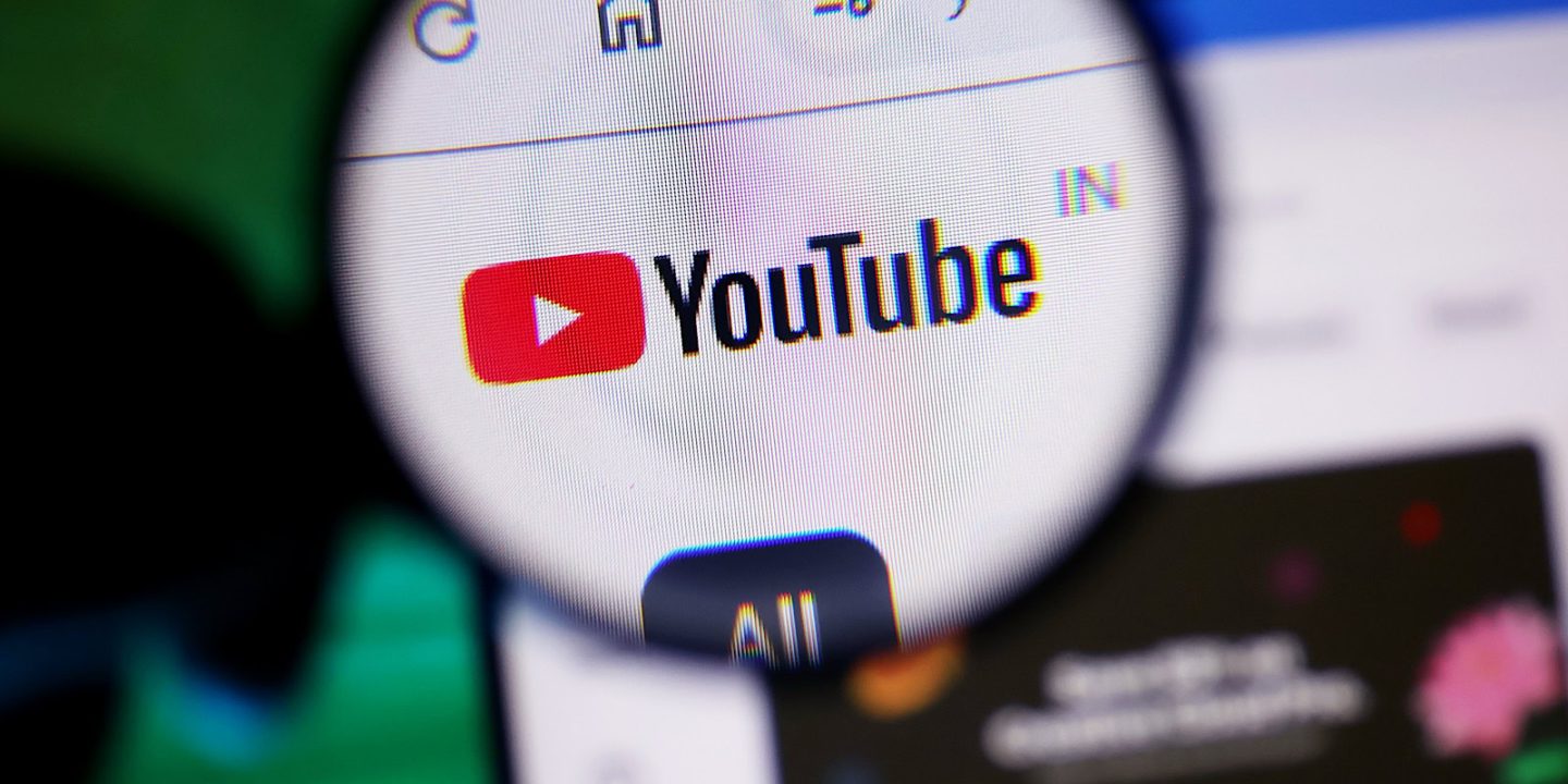 YouTube Now Auto-Detects AI Content, Labels It For Viewers