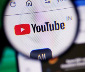 YouTube Now Auto-Detects AI Content, Labels It For Viewers